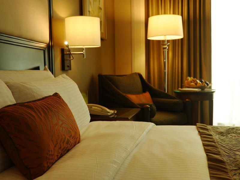 Hotel Marco Polo Davao City Exteriér fotografie A room at the hotel